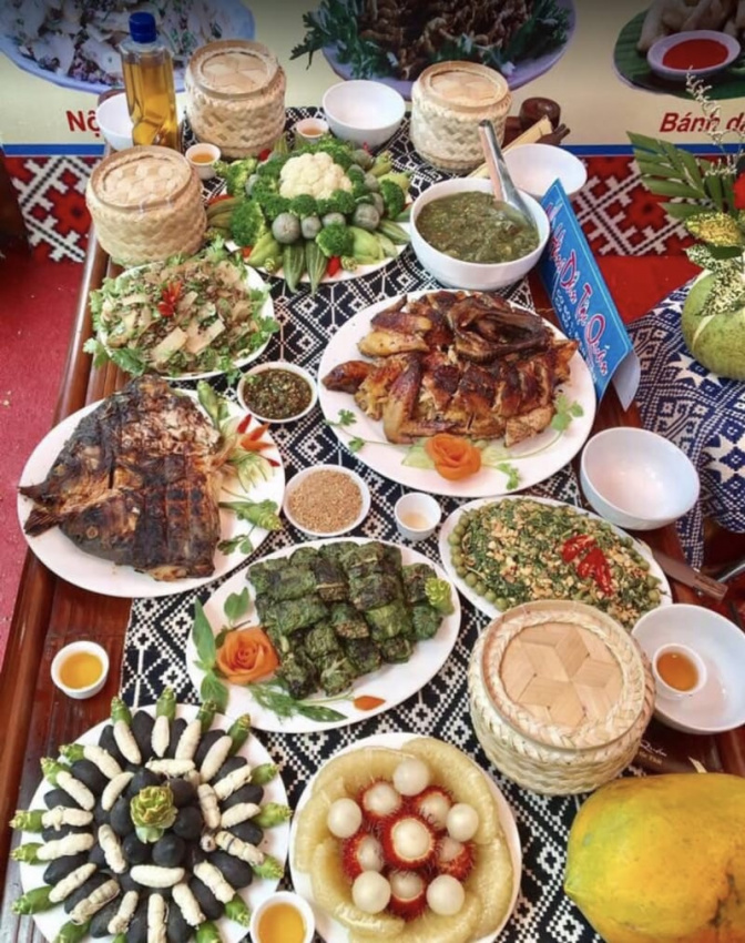 Top 6 Quán ăn đặc sản nổi tiếng nhất ở Điện Biên