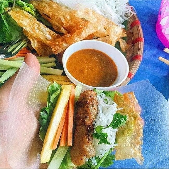 10 địa chỉ quán ăn ngon Nam Định phải ghé thăm.