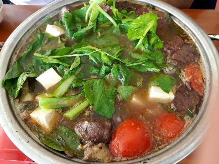 Top 8+ quán ăn ngon ở Hà Giang mà bạn không nên bỏ qua