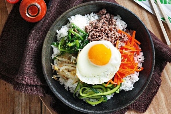 Những Món Ăn Hàn Quốc Ngon Bá Cháy Mà Du Học Sinh Nên Ăn Thử Khi Đi Du Học Hàn