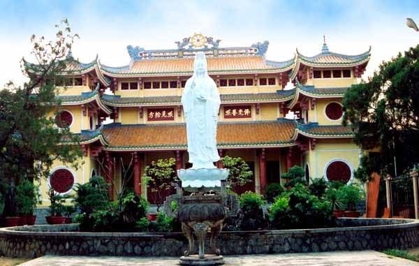 Top 5 ngôi chùa đẹp ở Đà Nẵng nhất định phải đến một lần, Chùa