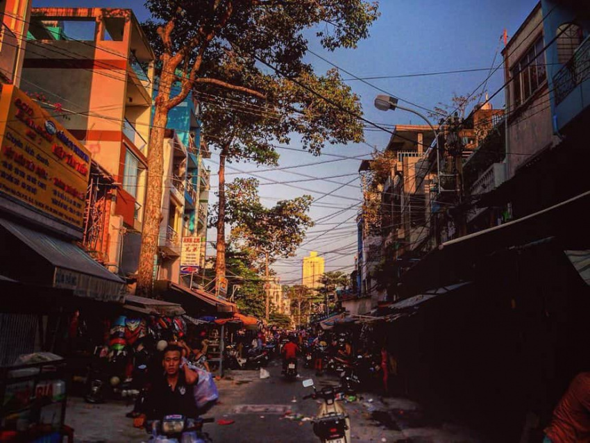 Điểm danh những khu chợ đầu mối lâu đời chỉ dân Sài Gòn gốc mới biết
