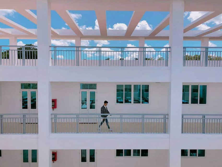 Lộ diện ngôi trường đẹp như phim Hàn ở Đà Lạt đang dẫn đầu hot trend sống ảo