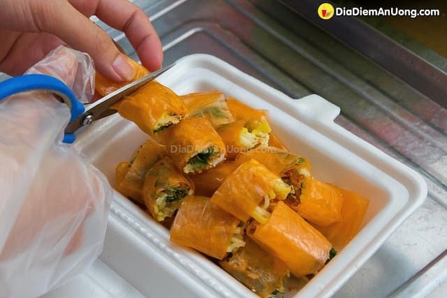 Vượt mọi ngóc ngách Tân Bình thưởng thức 10 món ăn dưới 25K