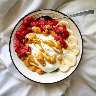  suc khoe phu nu (216),  cham soc suc khoe (476), thời điểm “vàng” để nạp dinh dưỡng từ chuối: buổi sáng ăn chuối có phải là tốt?