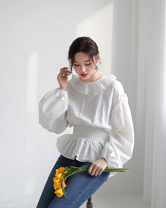 Mix đồ ngày thu chuẩn Hàn với áo blouse ai diện cũng xinh đúng điệu