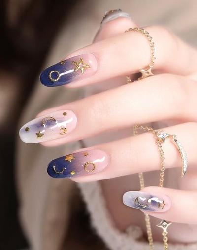  nails (188),  lam dep (995),  son mong tay (101),  xu huong (635), gợi ý sương sương cho nàng vài mẫu nail phối màu theo đúng xu hướng hiện nay