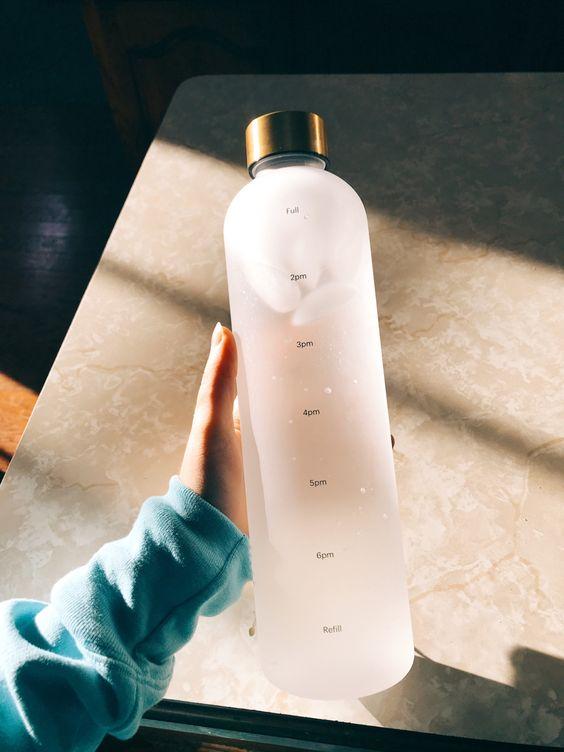 Uống nước lạnh giảm cân, nghe vô lý, nhưng lý giải liệu có thuyết phục?
