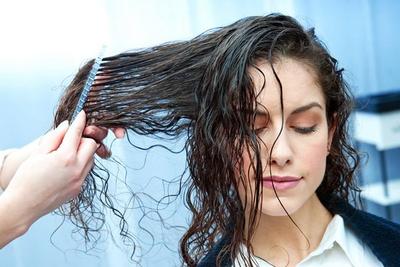 cách làm giảm rụng tóc đơn giản lại an toàn, thực hiện ngay tại nhà
