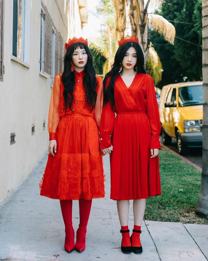 Váy đỏ - Item vượt thời gian của làng thời trang thế giới