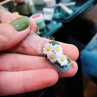  lam dep (995),  xu huong (635),  nails (188), những mẫu nail hoa cúc giúp bạn gái xinh càng thêm xinh