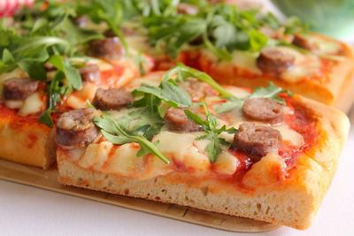 cách làm pizza bằng chảo đơn giản mà vẫn ngon như nhà hàng