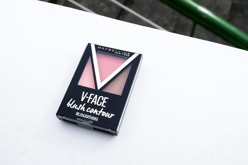 Phấn má hồng tạo khối Maybelline V-Face Blush Contour – Tiện lợi có đi kèm chất lượng?