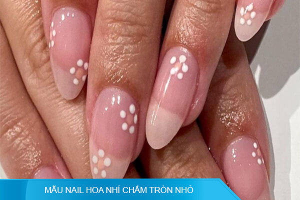 3 cách vẽ nail bông tuyết siêu nhanh | 3 cách vẽ nail bông tuyết siêu nhanh  #Nail #Nails #Juna #NghiThao | By Nghi Thảo | Do you guys see this? That