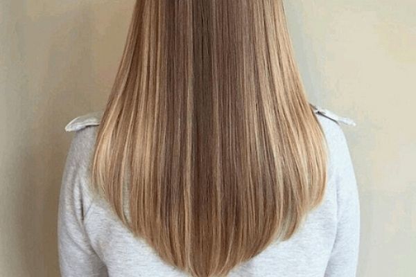 top 10 kiểu tóc duỗi chiếc lá đẹp dịu dàng quý phái cho chị em