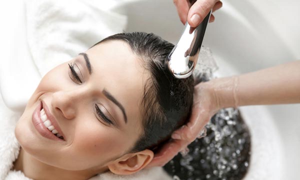 “bí quyết” chăm sóc tóc uốn hiệu quả tại nhà mà các nàng nên biết!