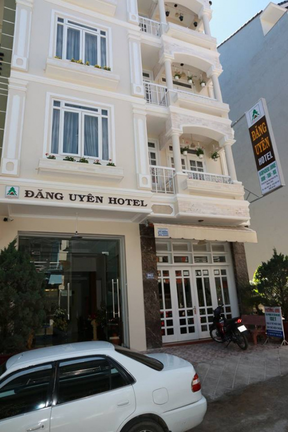 Khách sạn Đăng Uyên Đà Lạt view đẹp ngắm hồ Xuân Hương, giá tốt