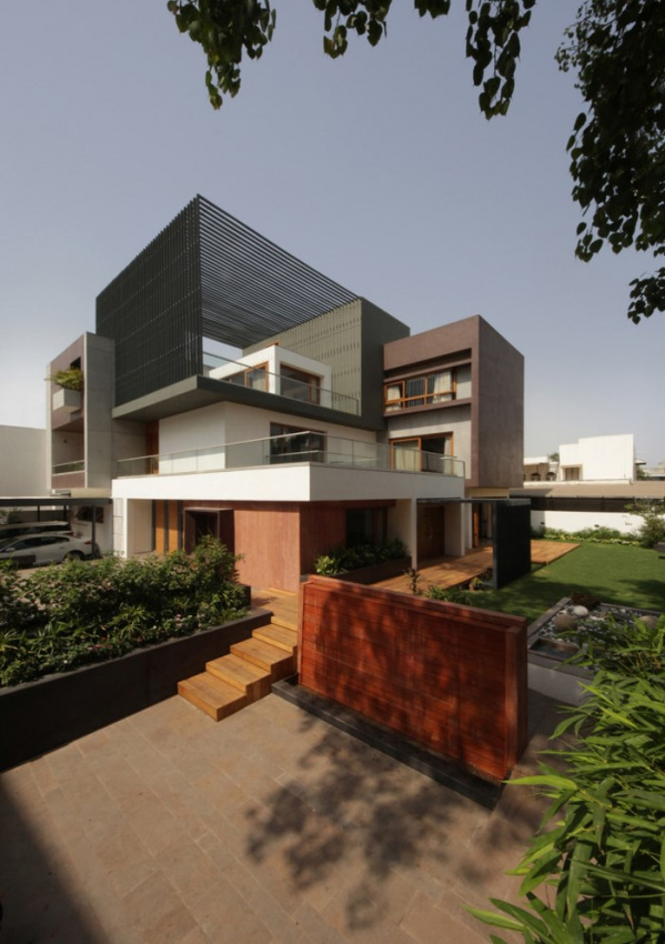 Ngôi nhà ở Ấn Độ độc đáo với kiến trúc khối hộp xếp chồng