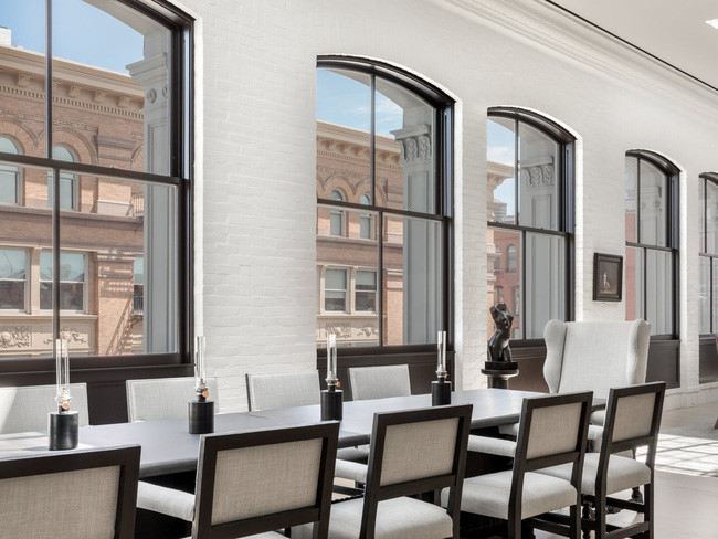 , không gian nội thất sang trọng bên trong căn penthouse đắt nhất khu trung tâm manhattan, new york