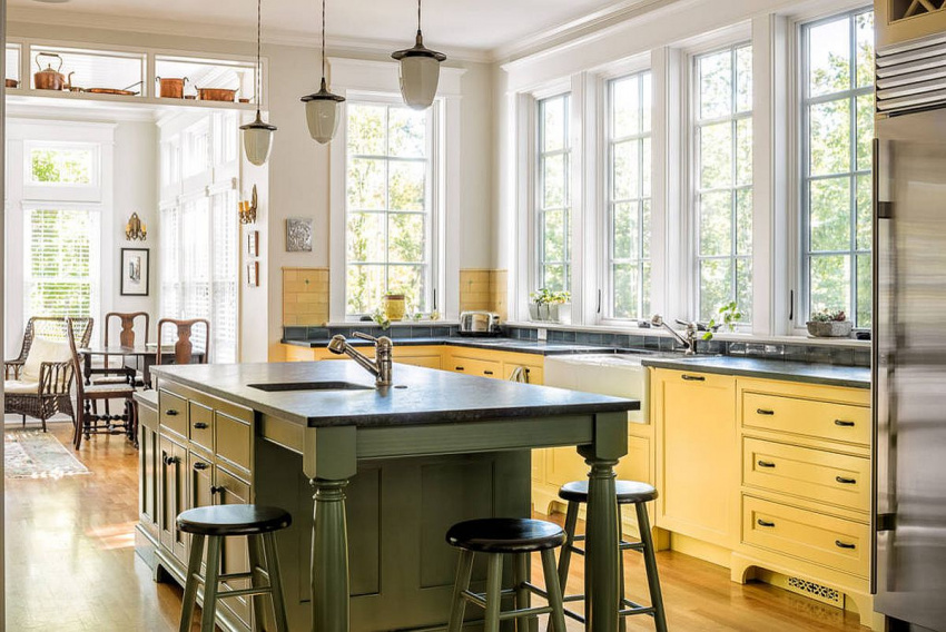 , xu hướng thiết kế phòng bếp mùa hè với tông màu vàng và xanh lá cây