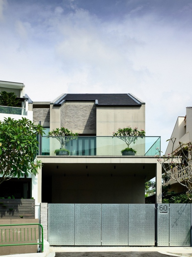Ngôi nhà ở Singapore quanh năm mát mẻ nhờ thiết kế hồ nước trong nhà