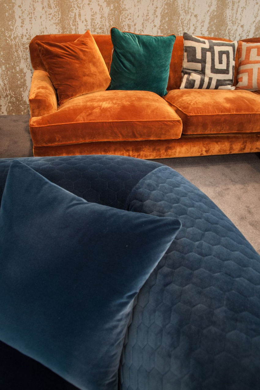 , tạo điểm nhấn cho phòng khách với những mẫu sofa ấn tượng