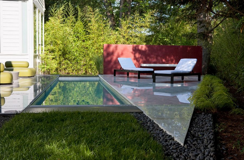, sân vườn không rộng vẫn thiết kế được bể bơi nhỏ xua tan nắng hè