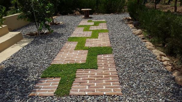Những lối đi độc đáo làm đẹp sân vườn nhà bạn