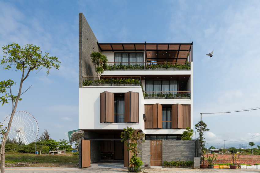 Biệt thự 4 tầng ở Đà Nẵng nổi bật trên tạp chí kiến trúc Mỹ