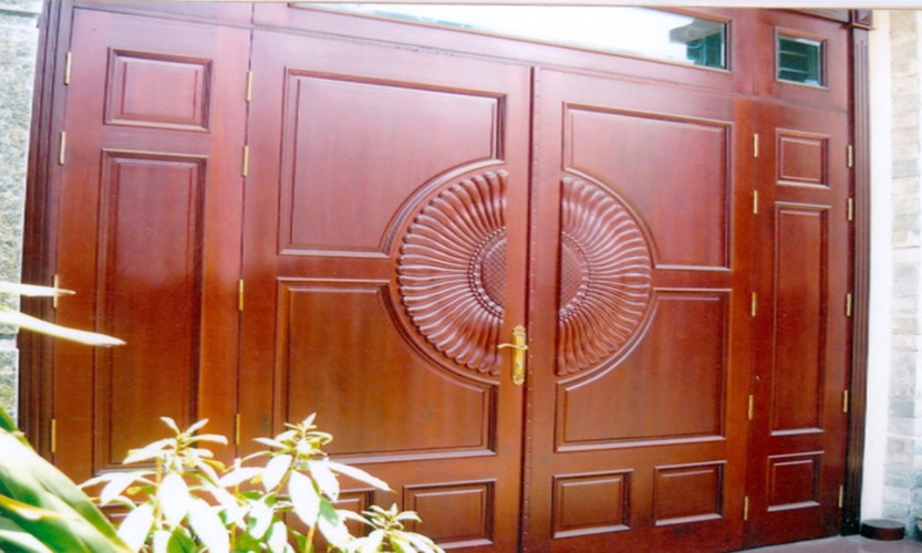 , 10 mẫu cửa gỗ 4 cánh mang vẻ đẹp sang trọng cho ngôi nhà
