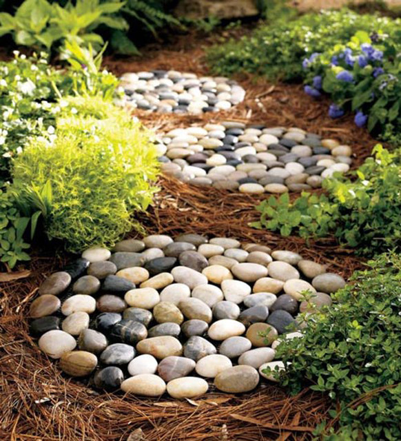 , làm đẹp sân vườn với những viên đá cuội độc đáo