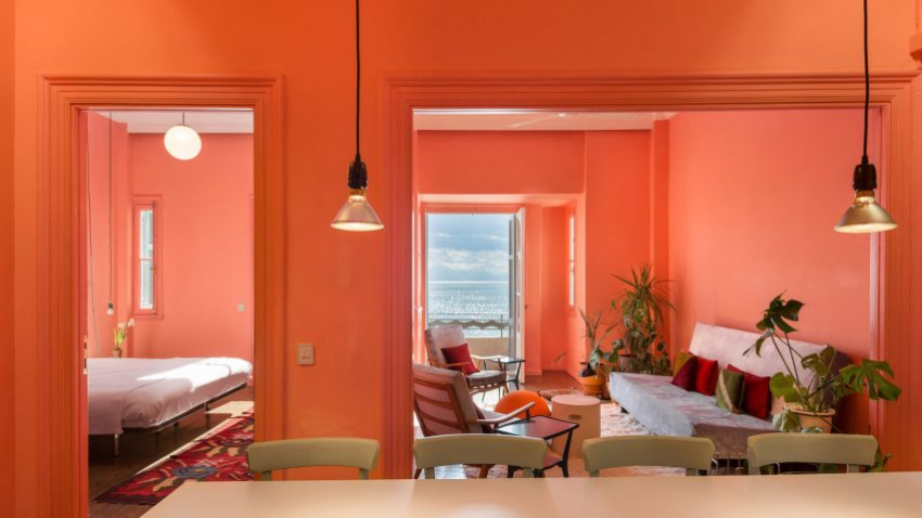 , căn hộ phong cách art-deco đầy màu sắc bên bờ biển địa trung hải thơ mộng