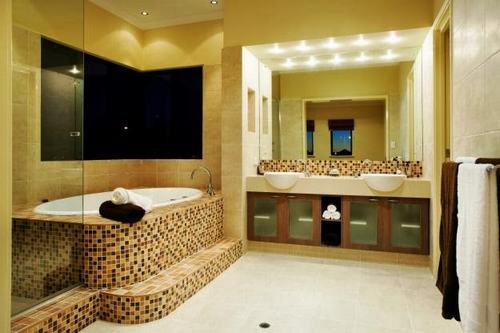 , phòng tắm sang trọng nhờ gạch mosaic thủy tinh