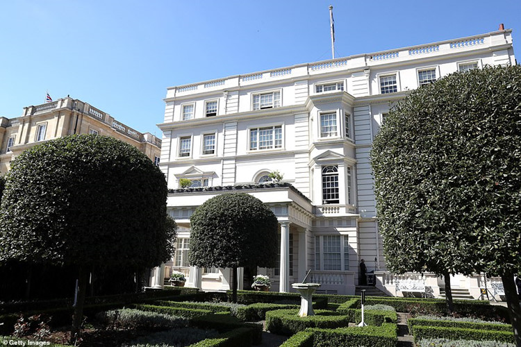 Ngắm điện Clarence House - nơi ở của người thừa kế ngai vàng nước Anh