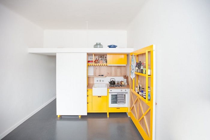 Căn hộ nhỏ cứ thiết kế phòng bếp bếp nhỏ gọn, bắt mắt thế này thì sẽ đẹp tức khắc