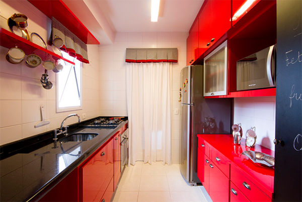 , căn bếp ấn tượng với sự kết hợp tuyệt vời giữa màu đỏ, đen, trắng