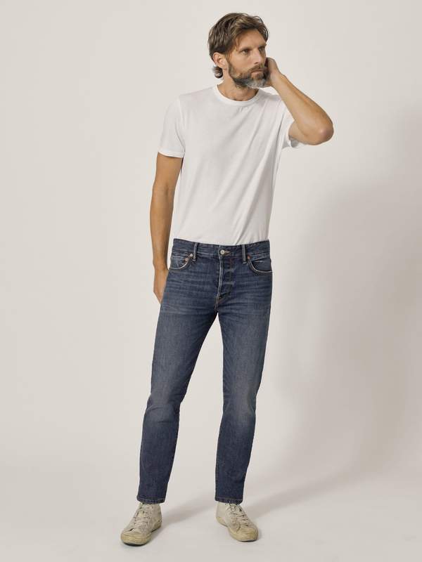 bí quyết mặc đẹp, maff, phong cách, quần jeans, 5 xu hướng quần jeans nam là hot trend năm 2022