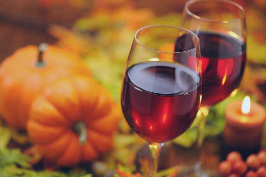 Cách chọn rượu vang ngon cho lễ hội Halloween