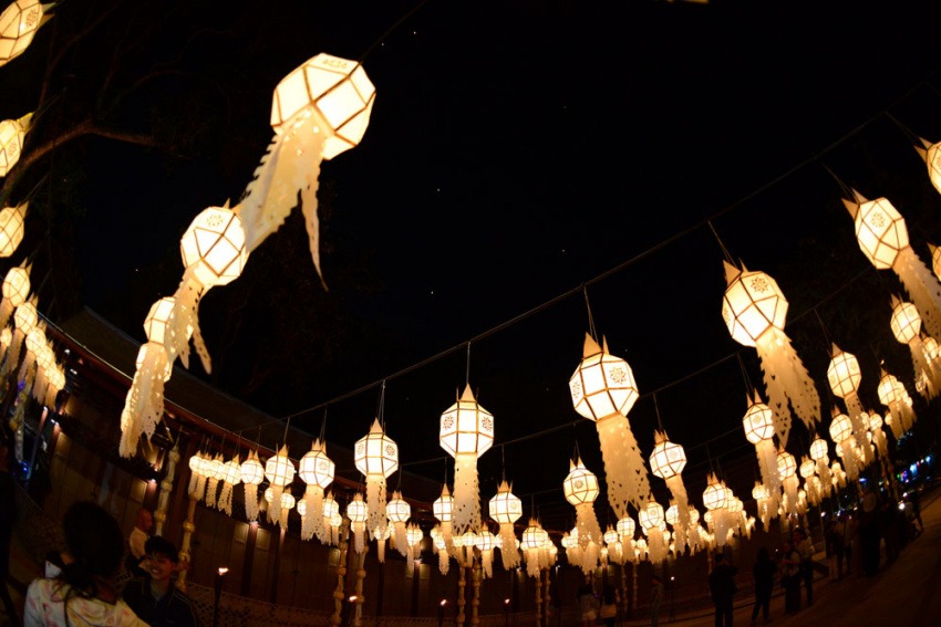 du lịch thái lan, du lịch chiang mai, lễ hội thả đèn trời yi peng, rực rỡ lễ hội thả đèn trời yi peng - điểm nhấn của du lịch chiang mai tháng 11