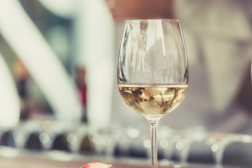 rượu vang pháp, xứ sở rượu vang, nguyên tắc uống rượu vang, bạn đã biết thưởng thức rượu vang như một người pháp?