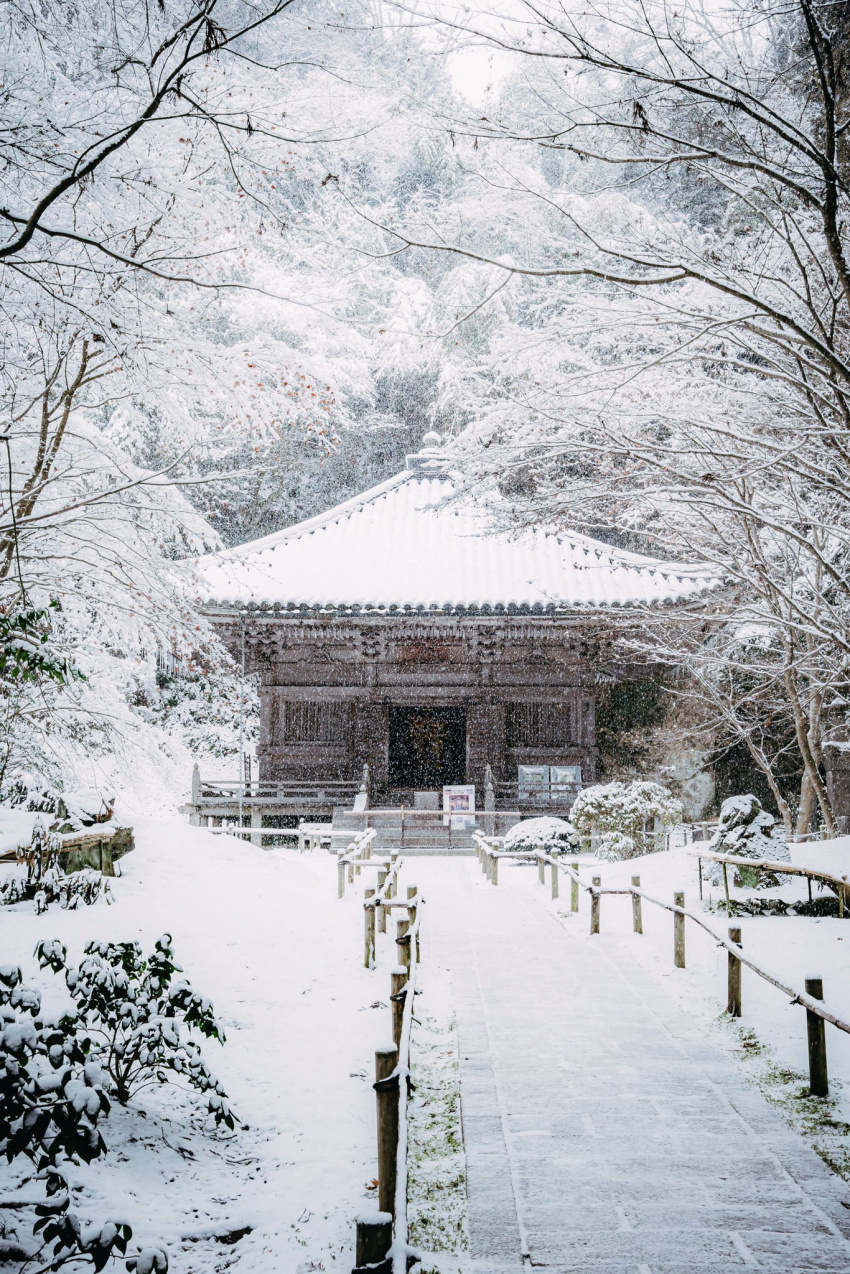 Bức ảnh về ngôi chùa tuyết Nhật Bản khiến nhiều người trên thế giới phải trầm trồ