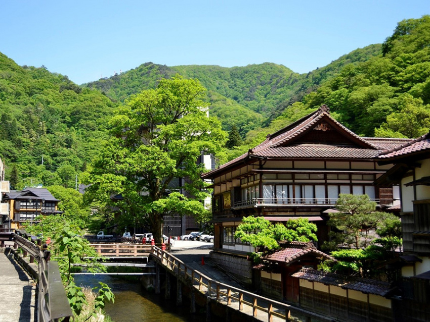 thị trấn higashiyama, thị trấn onsen ở nhật, higashiyama onsen, aizu higashiyama onsen, nhật bản, hành trình đến aizu higashiyama onsen: trải nghiệm không bao giờ quên