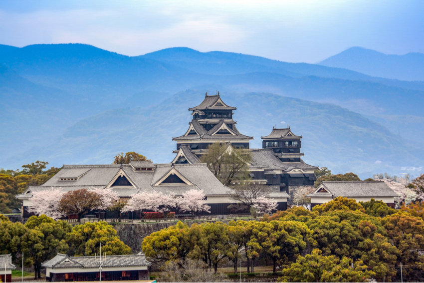 Lâu đài Kumamoto: Từ pháo đài bất khả chiến bại đến “viên ngọc” lịch sử của Nhật Bản