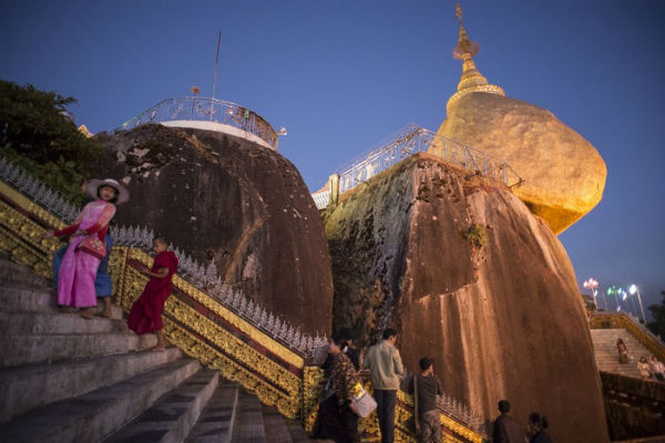 khám phá, trải nghiệm, chùa đá vàng ở myanmar kiệt tác của thiên nhiên