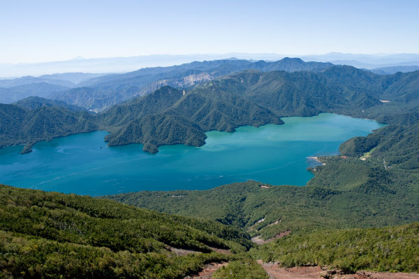 khám phá, trải nghiệm, mùa thu trải dọc theo bờ hồ chuzenji nhật bản