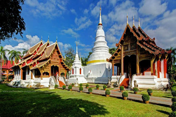 Chùa Wat Phra Singh –  ngôi chùa nổi tiếng nhất Chiang Mai.