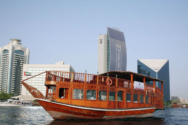 Trải nghiệm du thuyền Dhow tại Dubai
