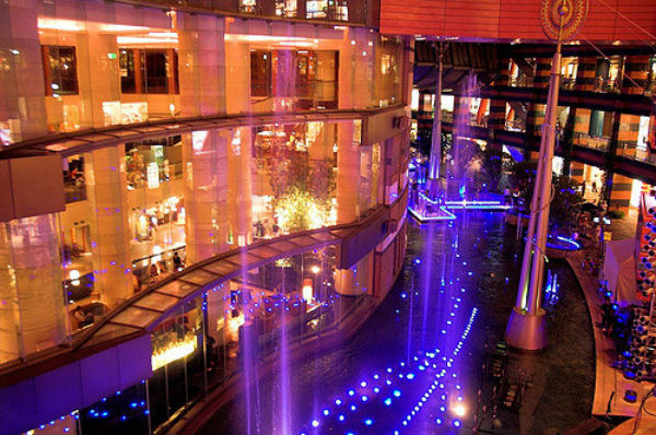khám phá, trải nghiệm, canal city nhật bản là một trung tâm mua sắm lớn nhất của fukuoka