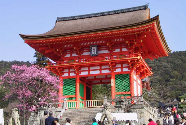 khám phá, trải nghiệm, chùa thanh thủy kiyomizu là bảo vật quốc gia