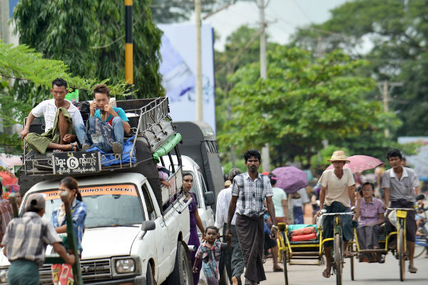khám phá, trải nghiệm, bất ngờ với nét giao thông khác biệt tại myanmar